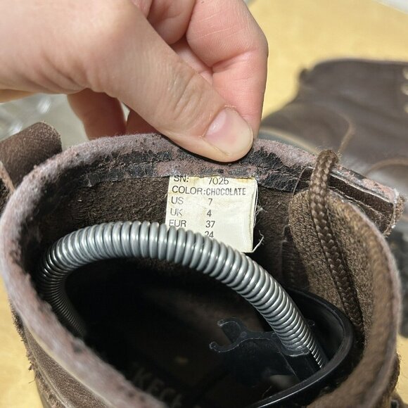 Skechers 7025 Logger Boots Brown Lace Up Women’s Size 7 Soft Toe Leather - Picture 9 of 10